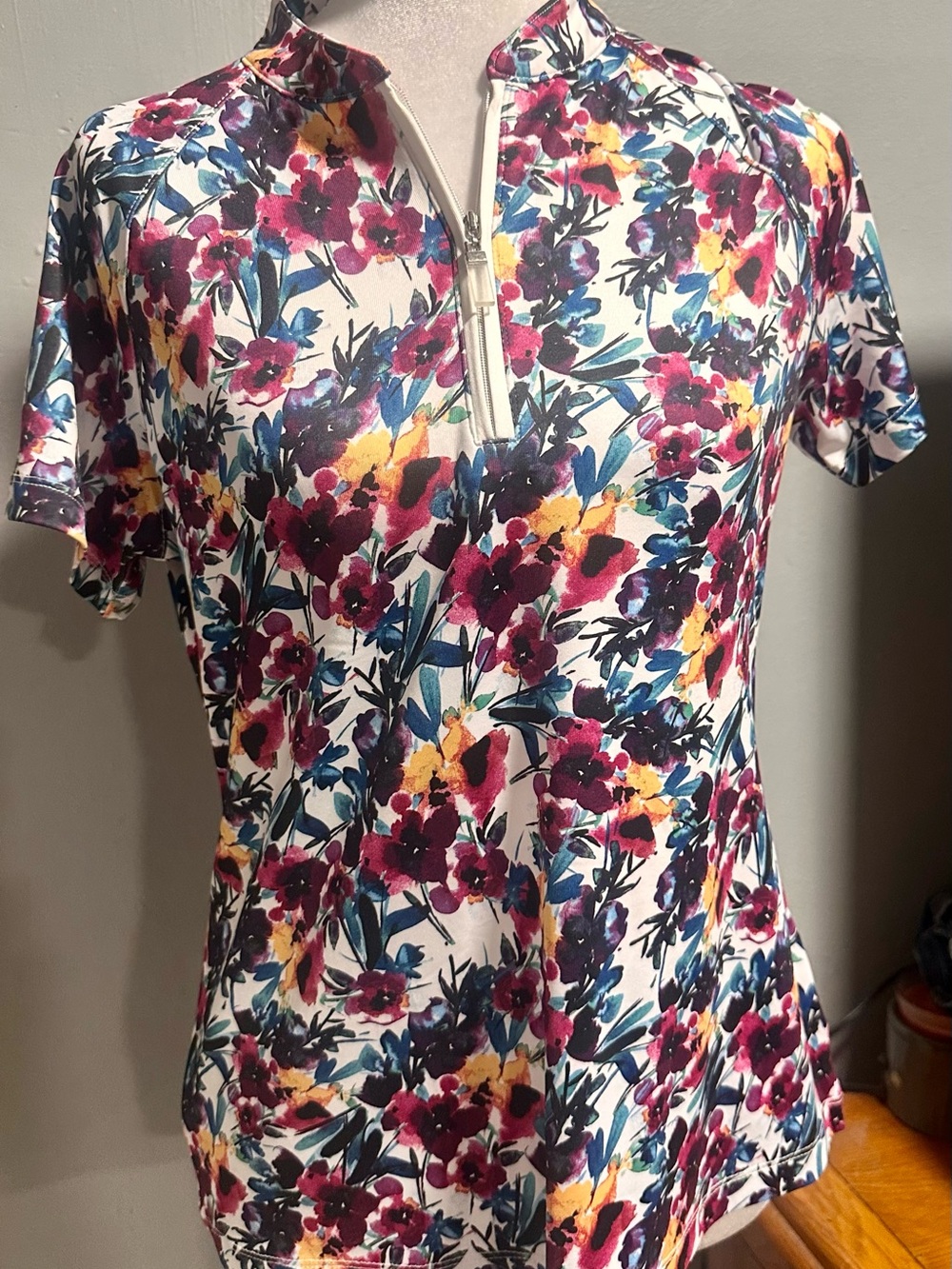 Coral Bay White Short-Sleeve Zip Floral Top with Pink, Blue & Yellow Print